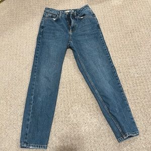 Top shop mom jeans medium wash high waisted petite